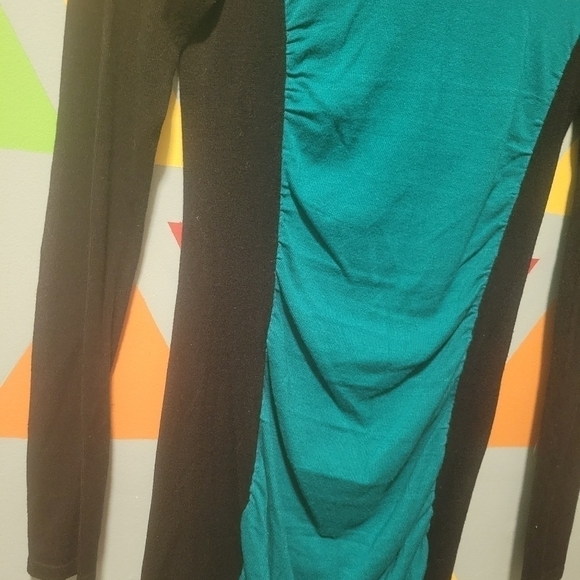 NWT Express Women's Ruched Sweater Knit Mini Dress Green And Black Size XS - Picture 5 of 12